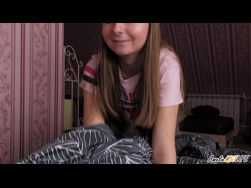 ❤️ Blondie Terda l-BFF tagħha Profondament u Gets Cum F'Ħalqha ❤❌ Video anali lilna ﹏
